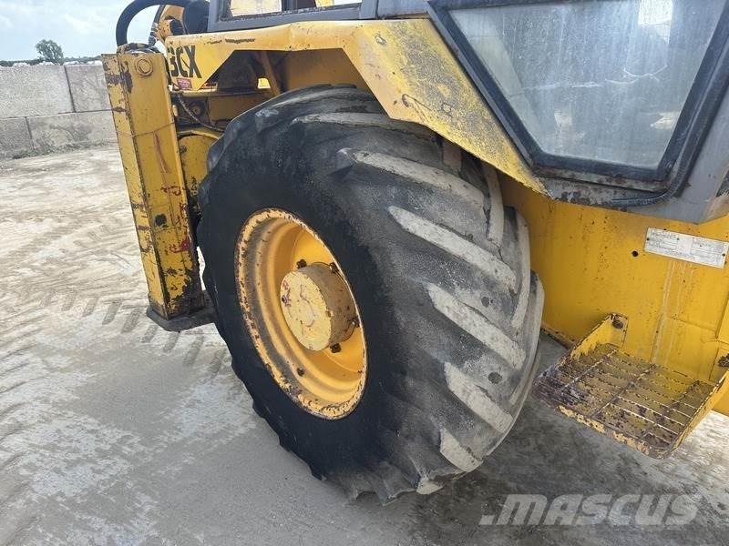 JCB 3CX Sitemaster 反铲装载机