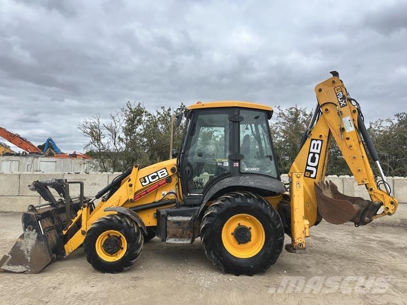 JCB 3CX Sitemaster 反铲装载机