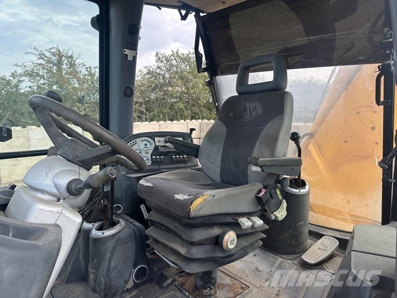 JCB 4CX Sitemaster 反铲装载机