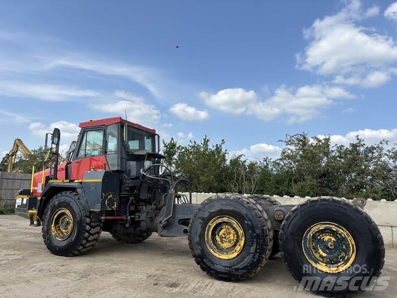 Komatsu HM300-1 铰接式自卸车