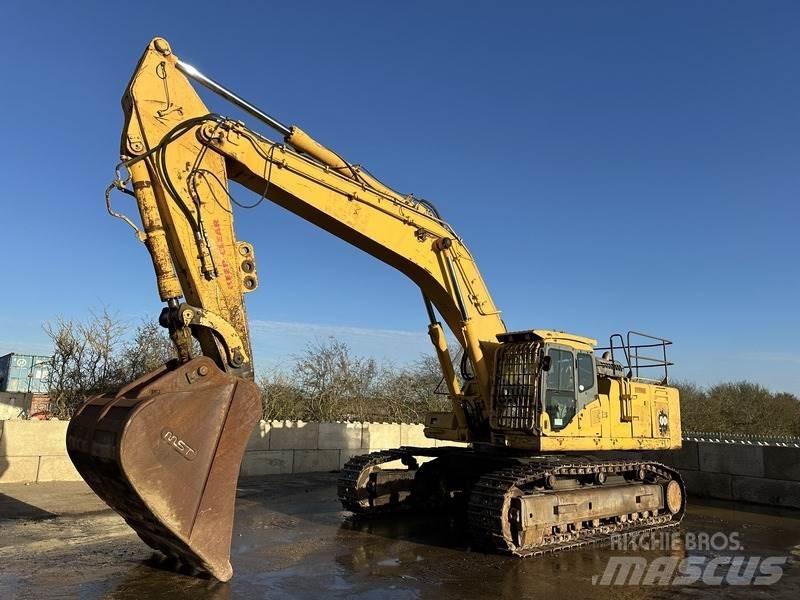 Komatsu PC600LC-7 组装挖掘机