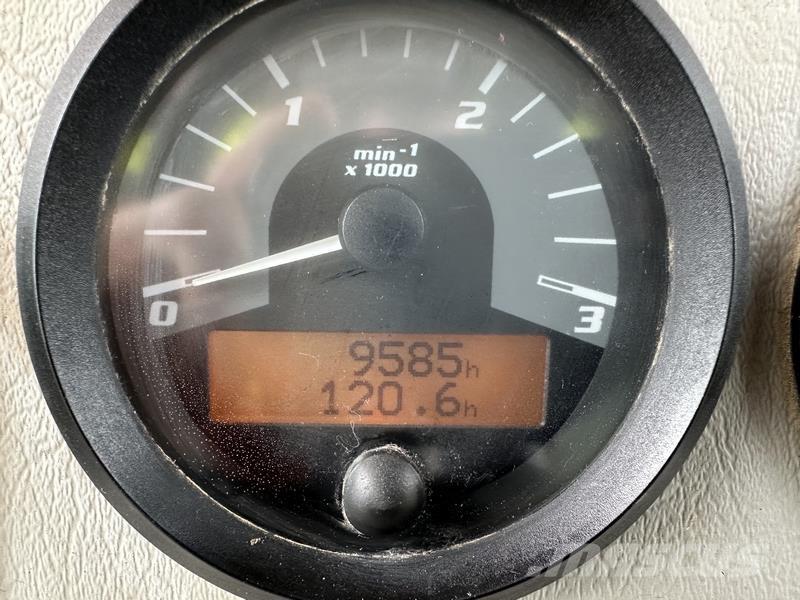 Moxy MT26 铰接式自卸车