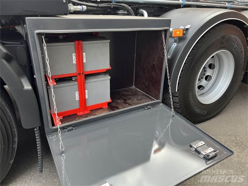 Renault C 工程吊钩车