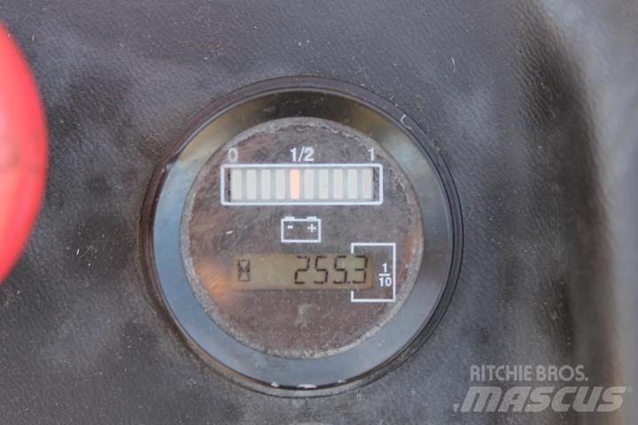 Yale MS14AC 手推堆垛车