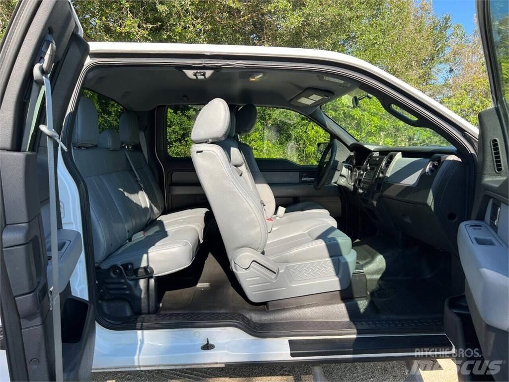 Ford F-150 皮卡车