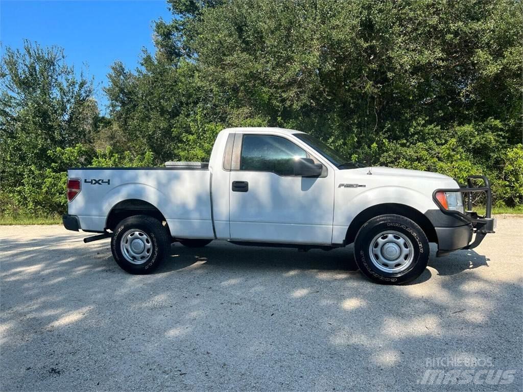 Ford F-150 皮卡车