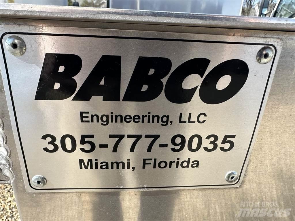  BABCO 14 Foot 其他货车