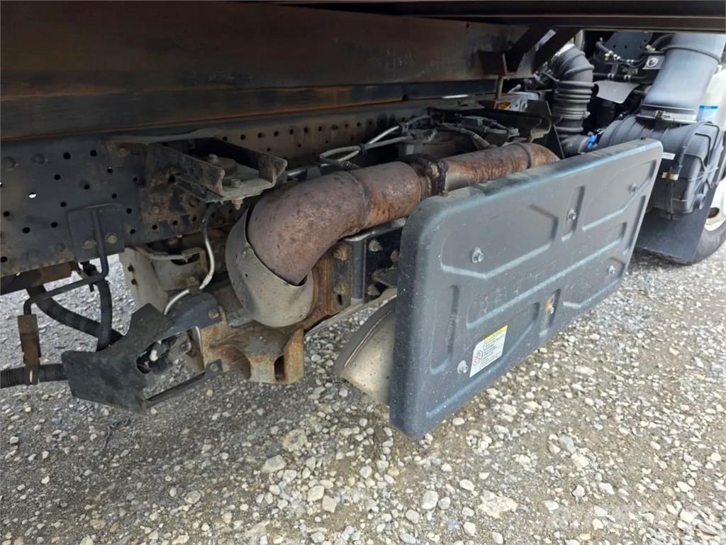 Chevrolet 4500 厢式货车