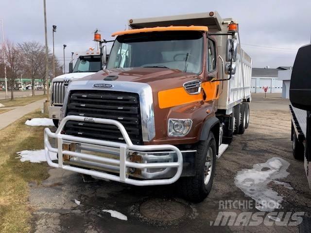 Freightliner 114SD 平板车