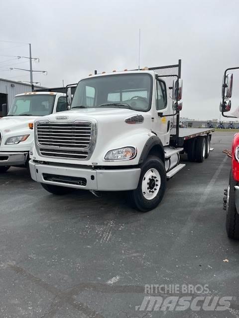 Freightliner M2 平板车