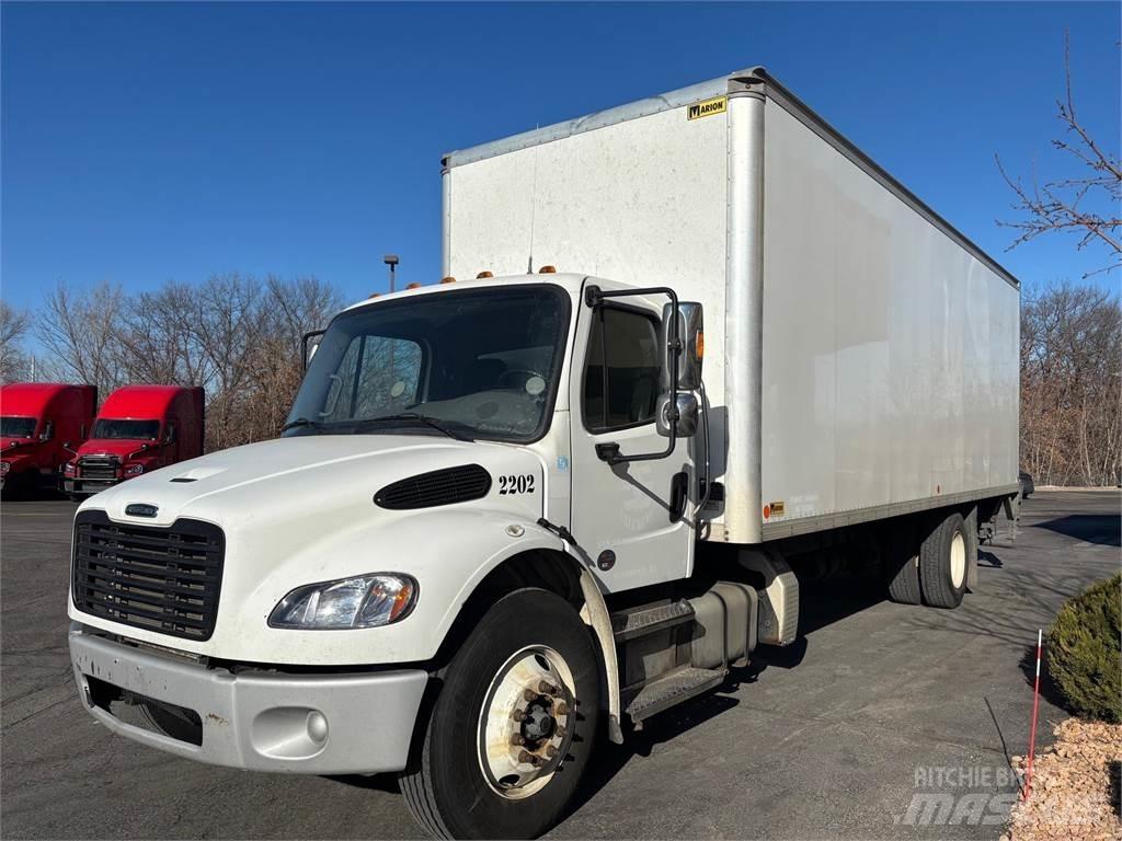 Freightliner M2 106 厢式货车