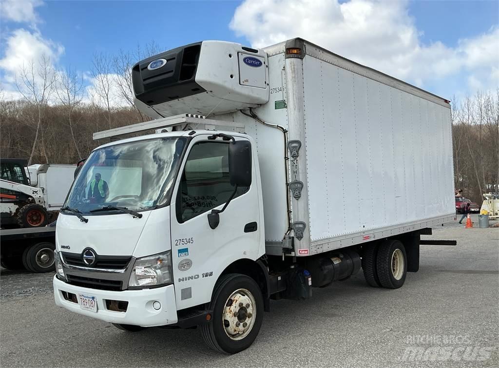 Hino 195 厢式货车