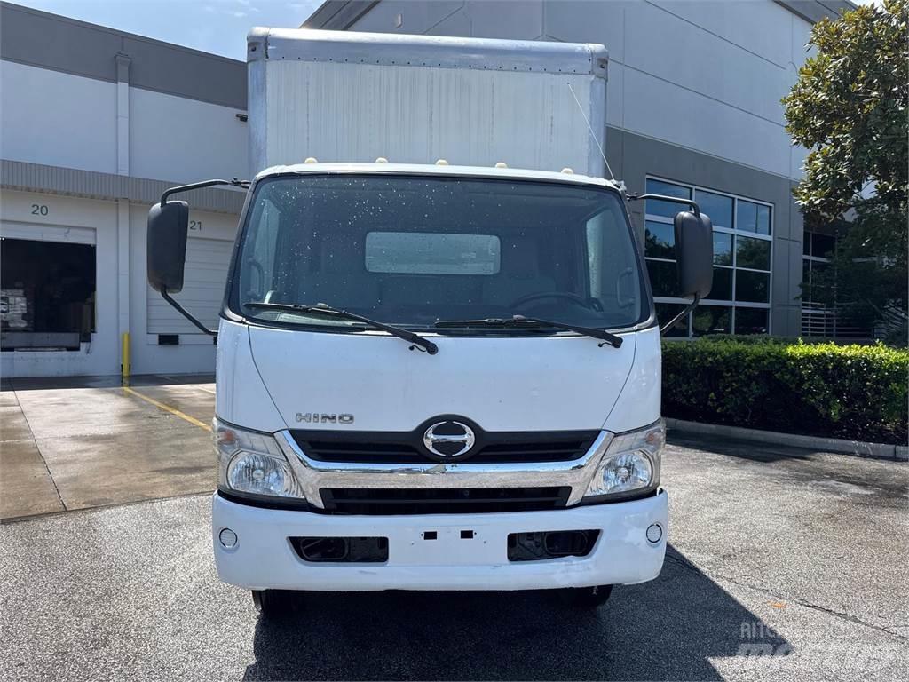 Hino 195 厢式货车