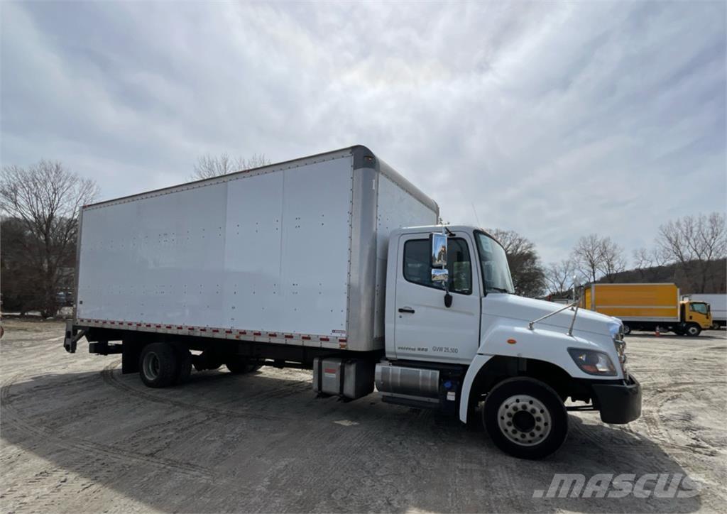 Hino 258ALP 厢式货车