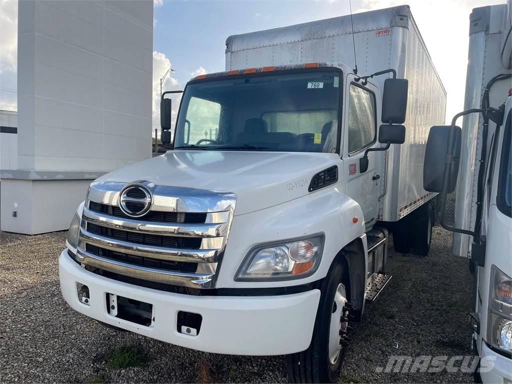 Hino 268A 厢式货车
