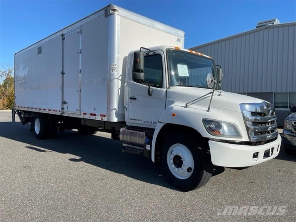 Hino 268A 厢式货车