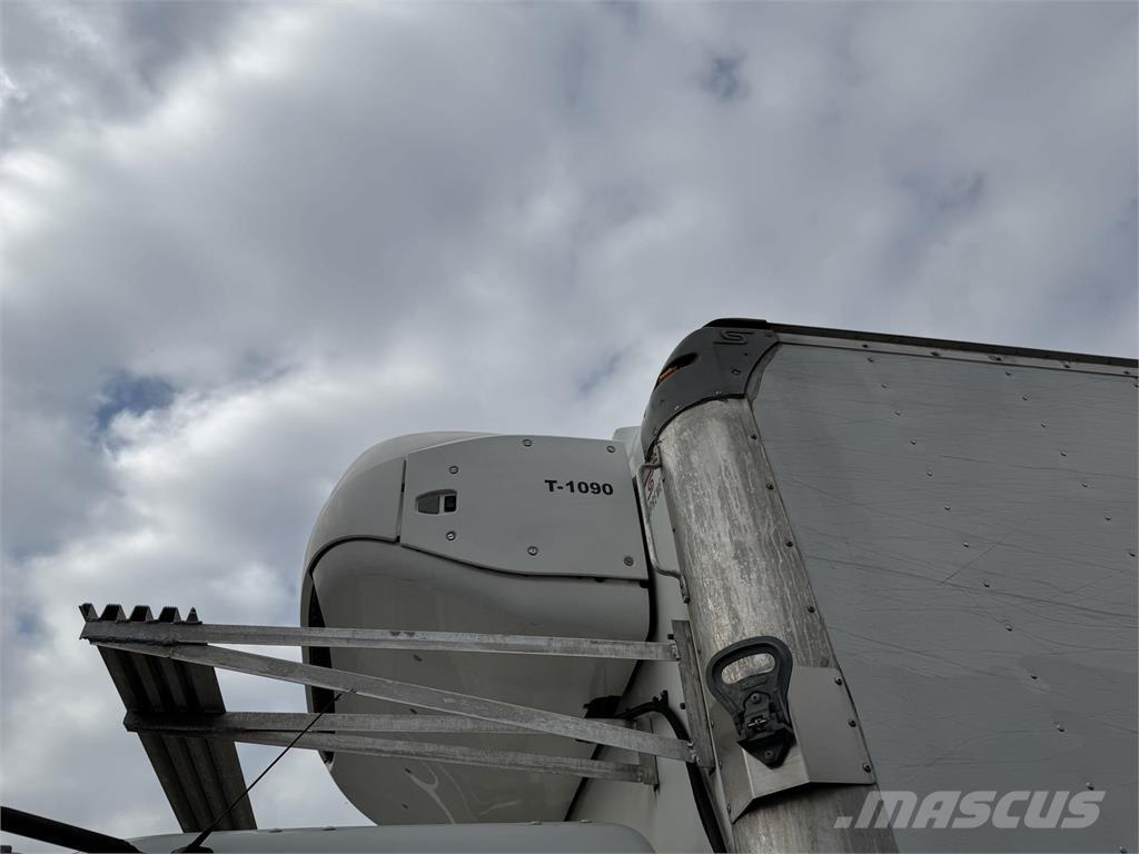 Hino 268A 厢式货车