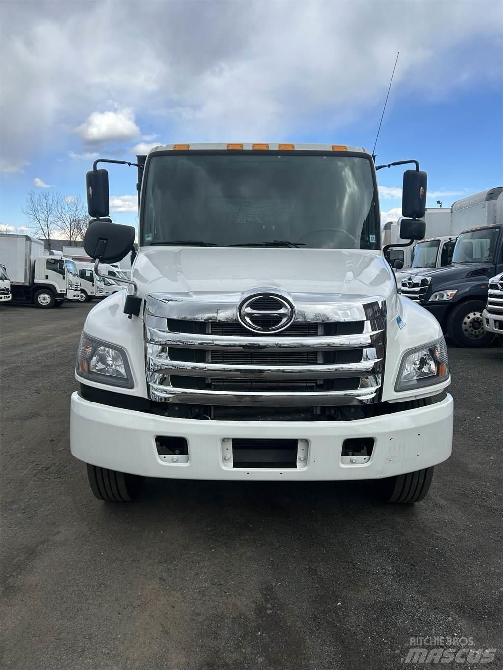 Hino 338 其他货车