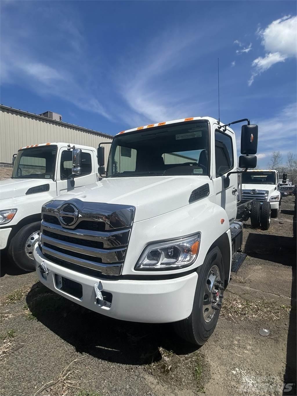 Hino L6 平板车
