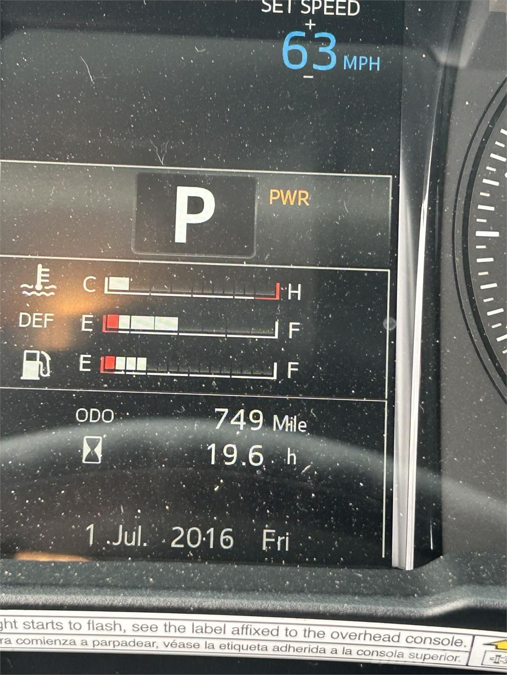 Hino L6 厢式货车