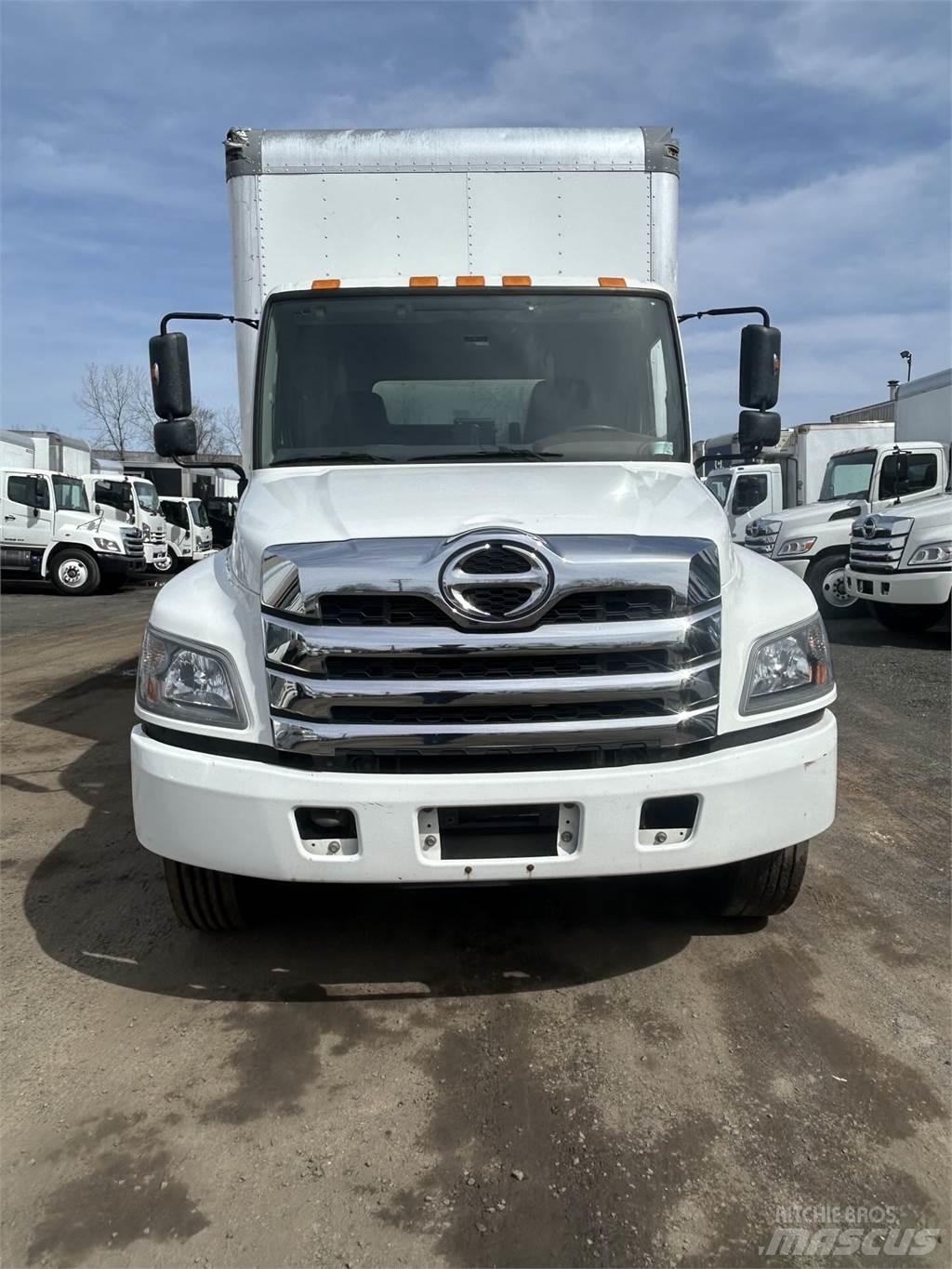 Hino L6 厢式货车