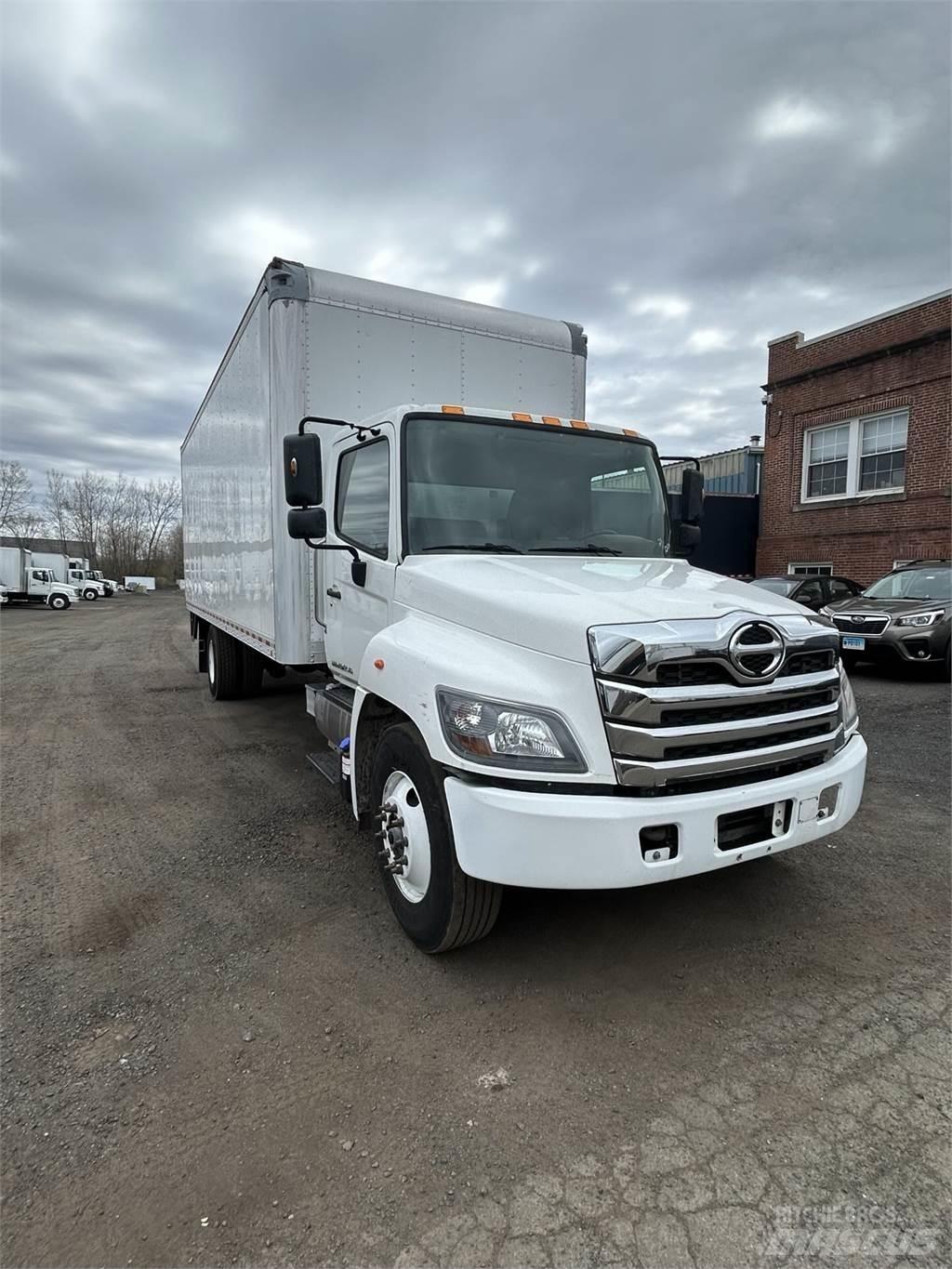 Hino L6 厢式货车