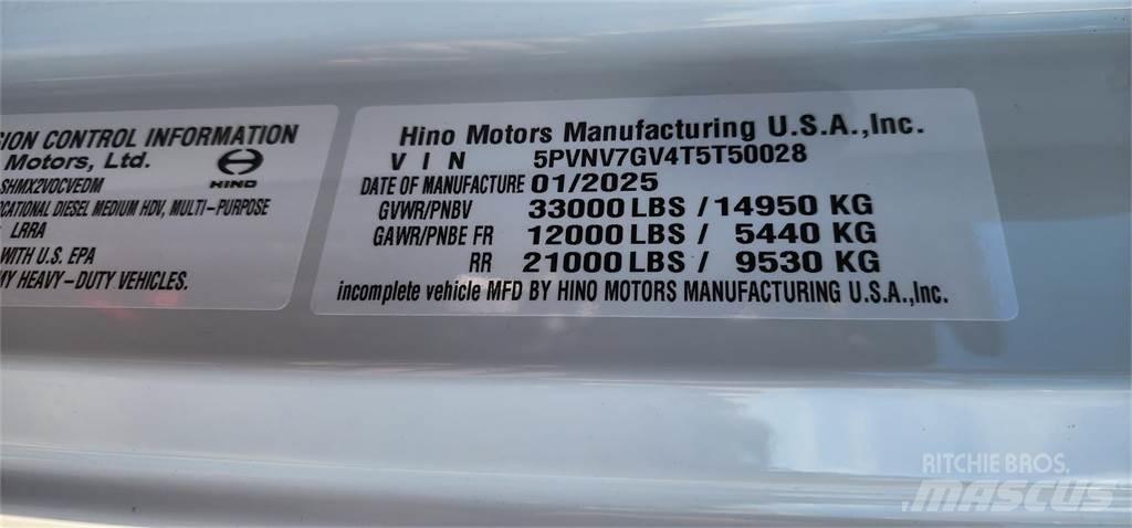 Hino L7 牵引车