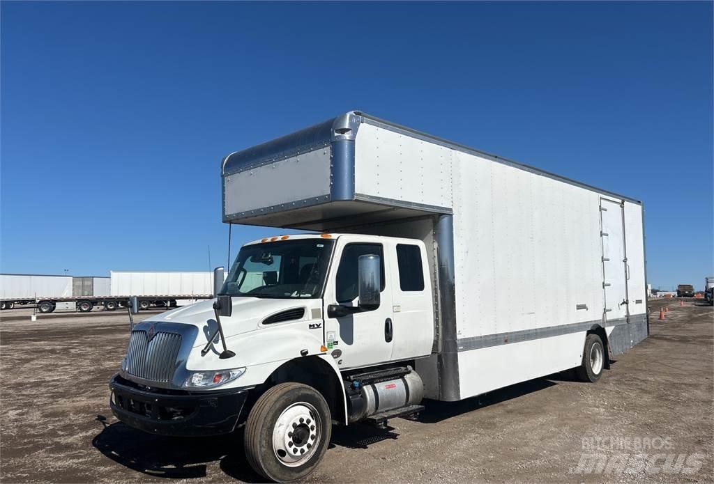 International 4300 厢式货车