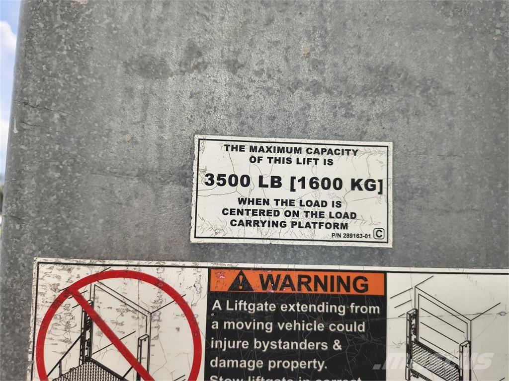 Isuzu FTR 厢式货车