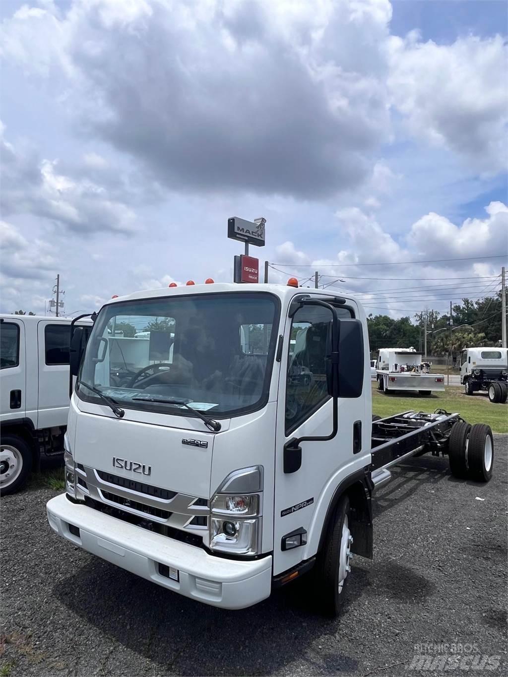 Isuzu NPR-1F404 平板车