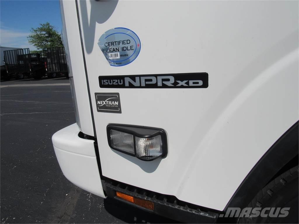 Isuzu NPR DIESEL 厢式货车