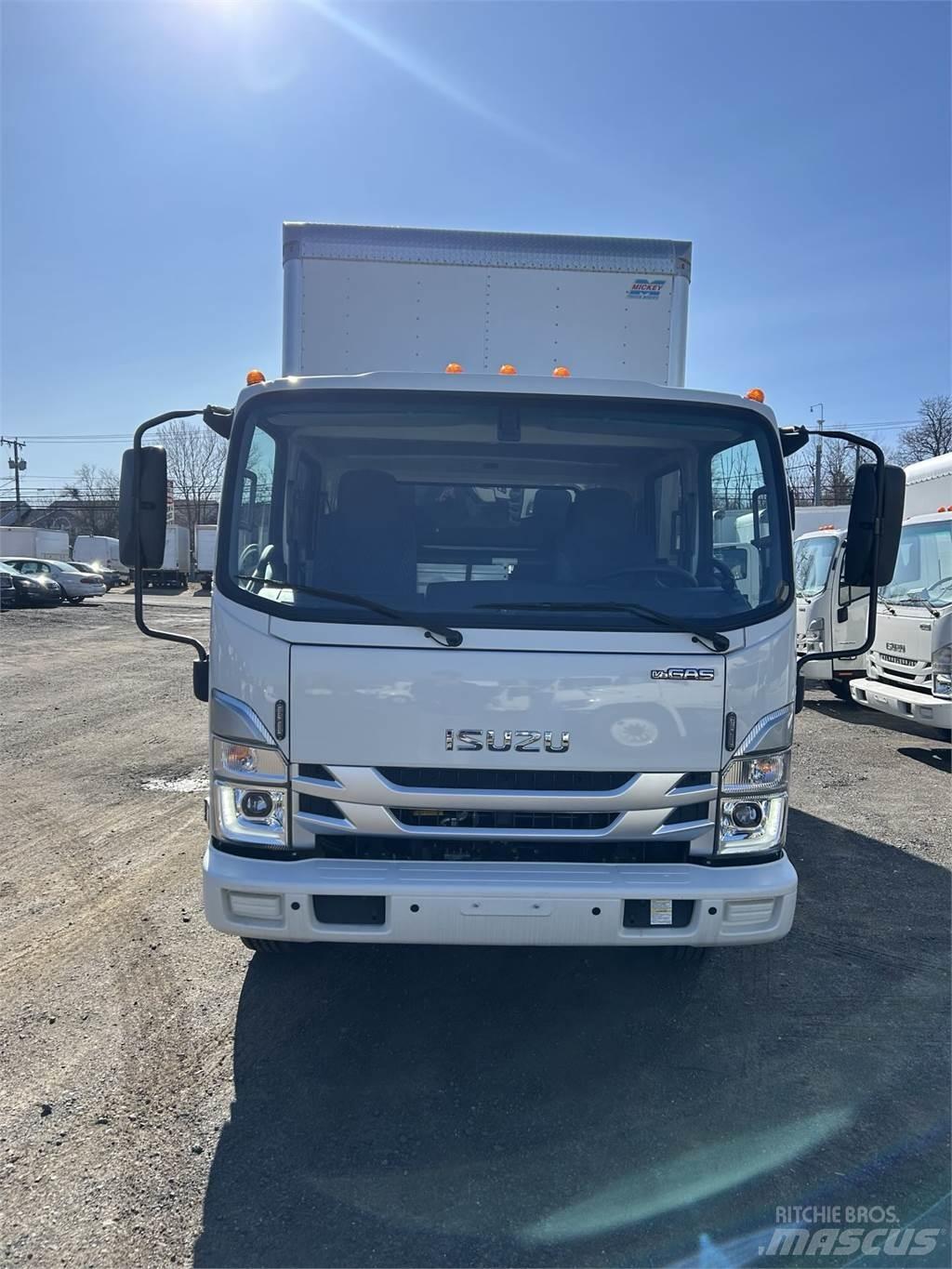 Isuzu NPR HD DC 厢式货车