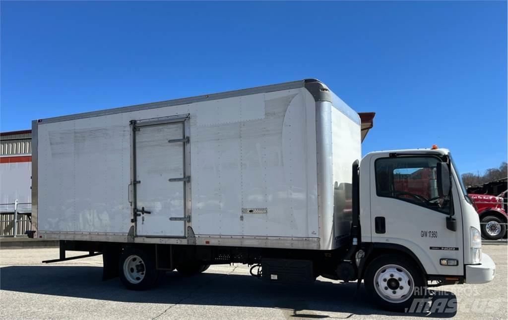 Isuzu NQR 厢式货车