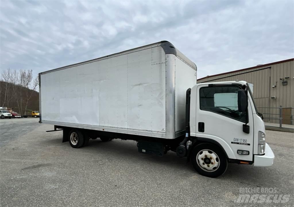 Isuzu NQR 厢式货车