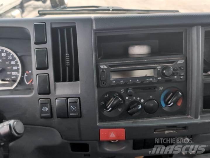 Isuzu NRR 其他货车