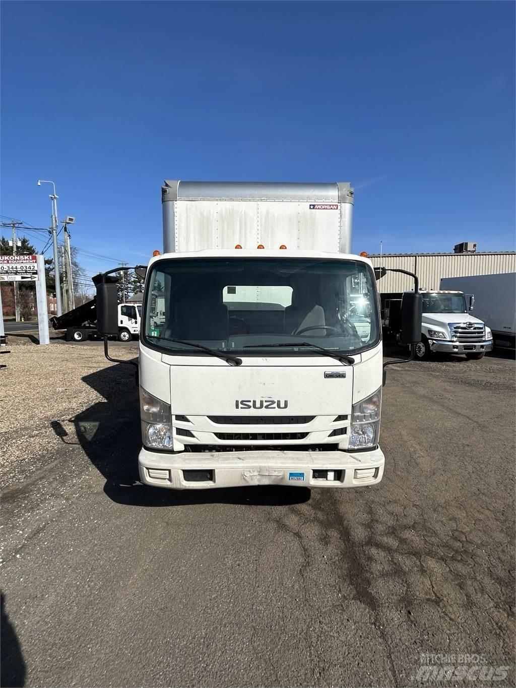 Isuzu NRR 厢式货车