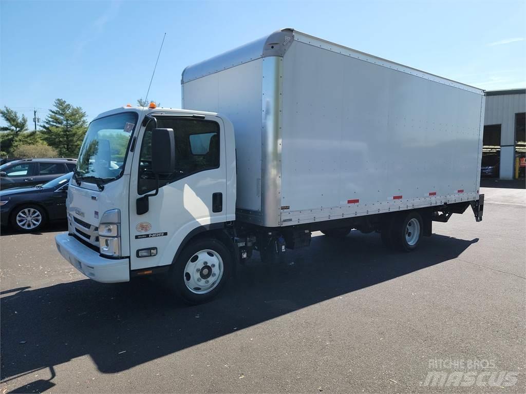 Isuzu NRR 厢式货车