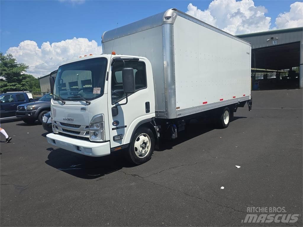 Isuzu NRR 厢式货车