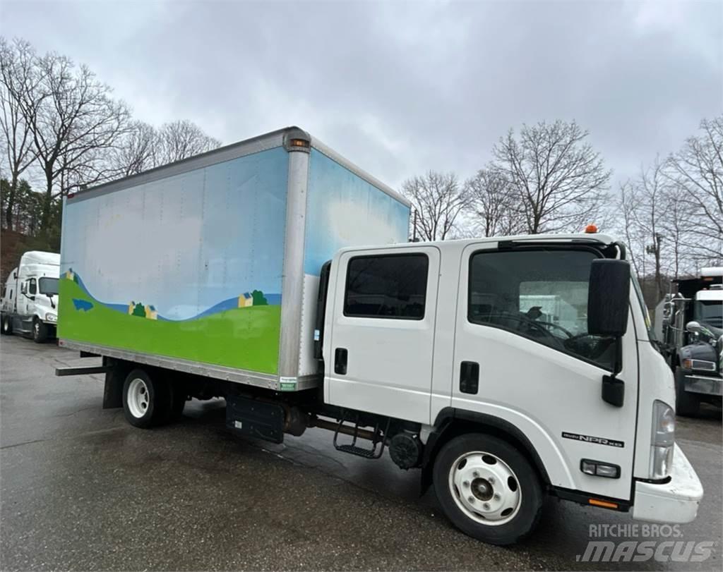 Isuzu NRR DC 厢式货车