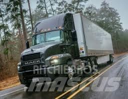 Mack AN64T 牵引车