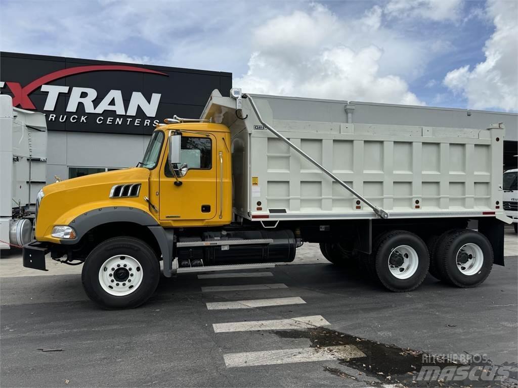Mack GR64BRX 自卸式货车