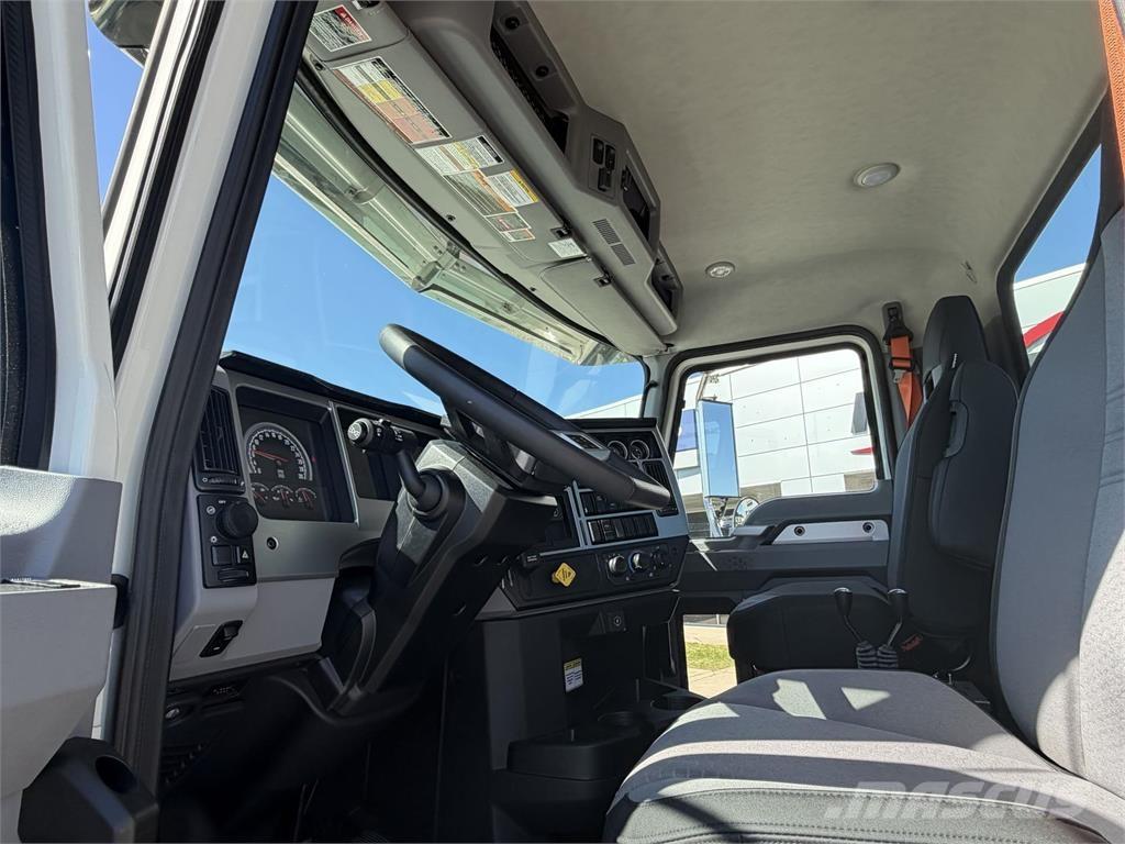 Mack GR64F 其他货车