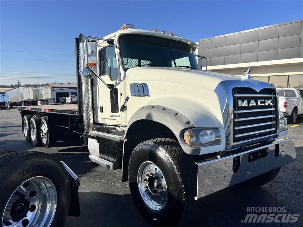 Mack GU713 其他货车