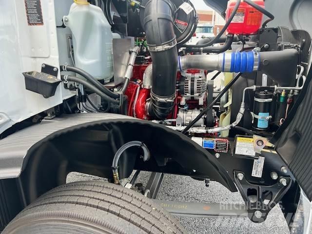 Mack MD6 42R 平板车