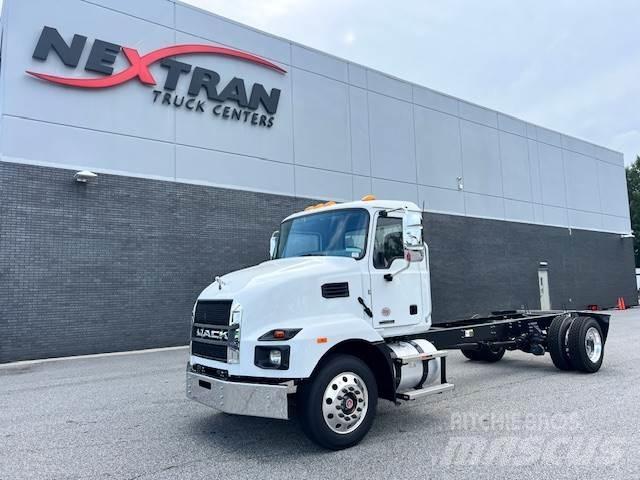 Mack MD6 42R 平板车