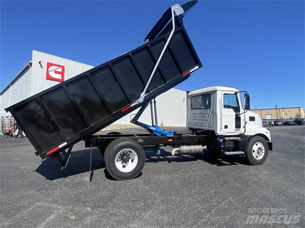 Mack MD6 42R 平板车