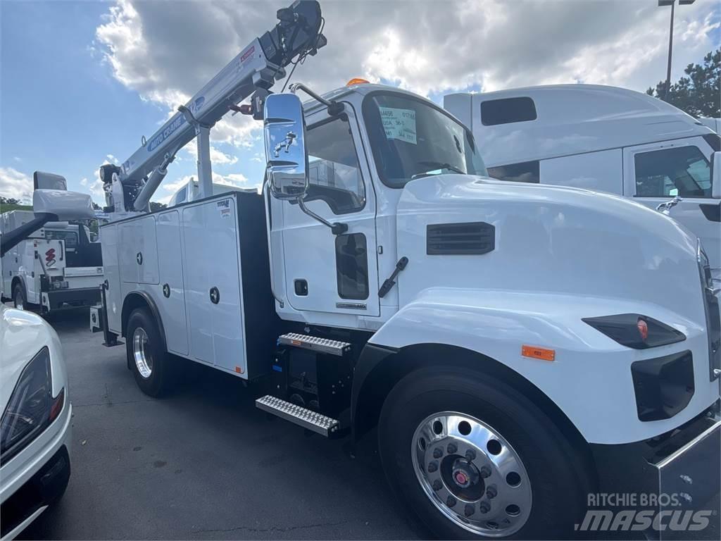 Mack MD6 42R 平板车