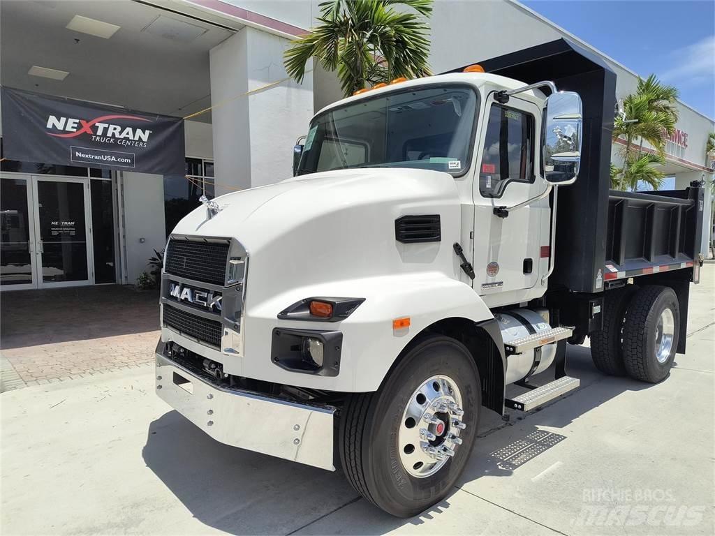 Mack MD7 42R 自卸式货车