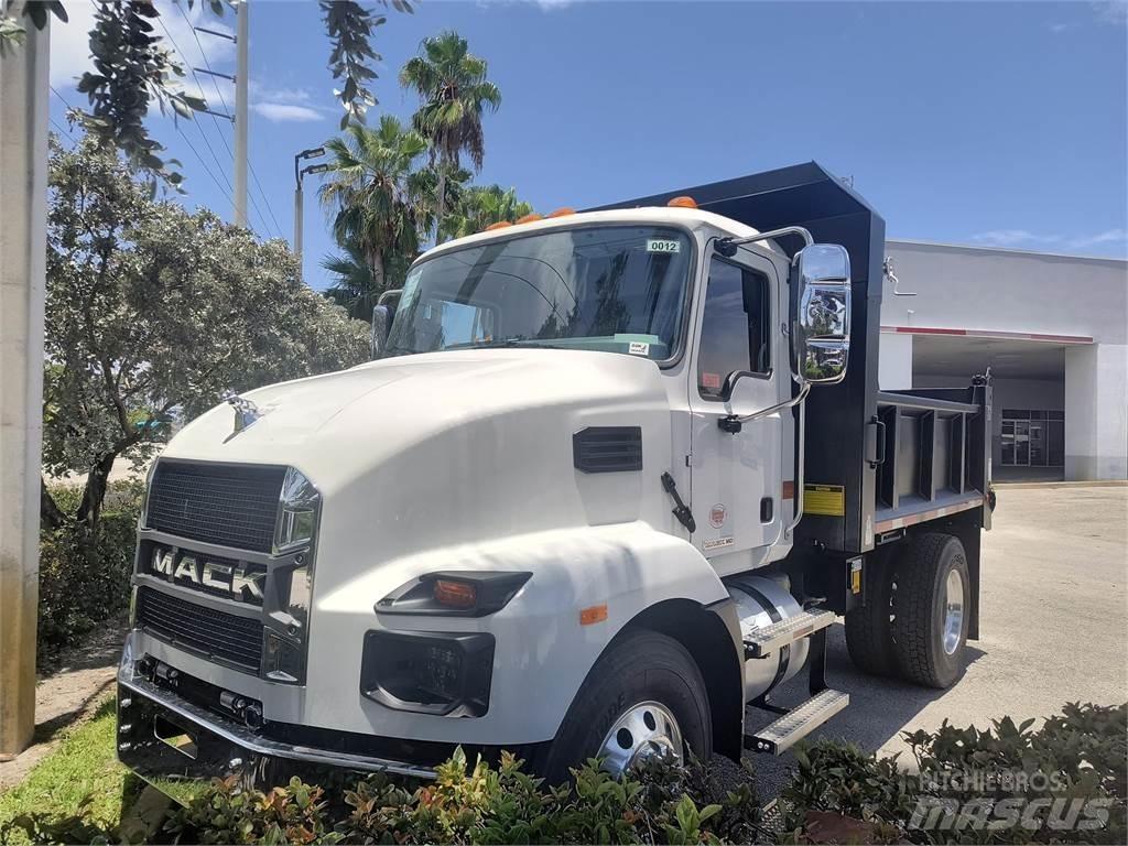 Mack MD7 42R 自卸式货车