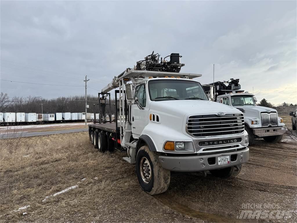 Sterling LT9500 其他货车